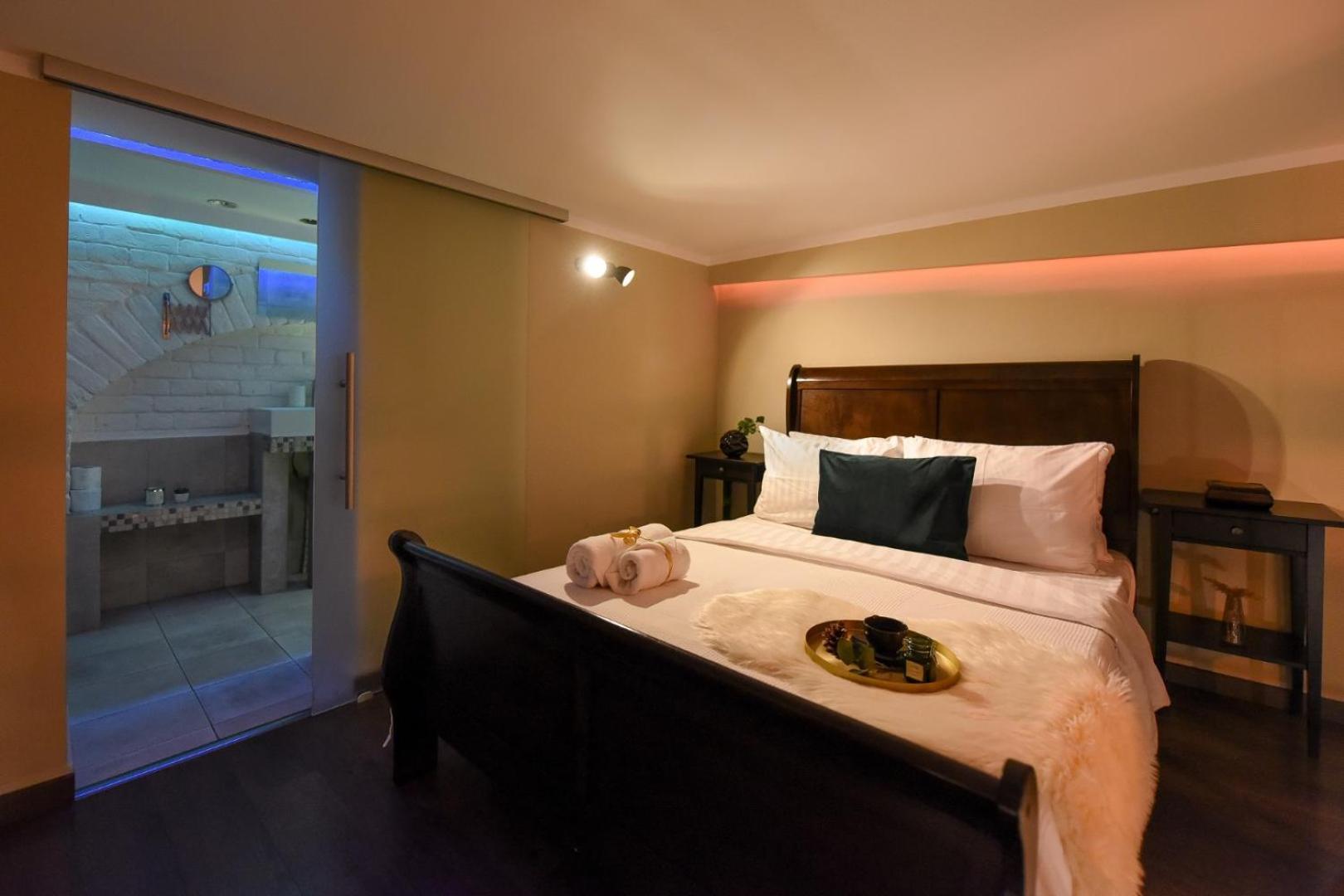 Comfort - Duplex-style On Regina Elisabeta Apartment *