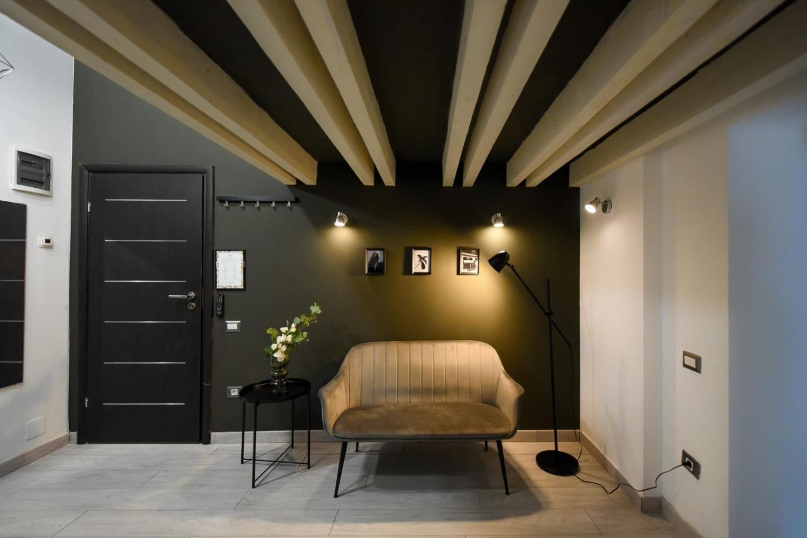 Comfort - Duplex-style On Regina Elisabeta *