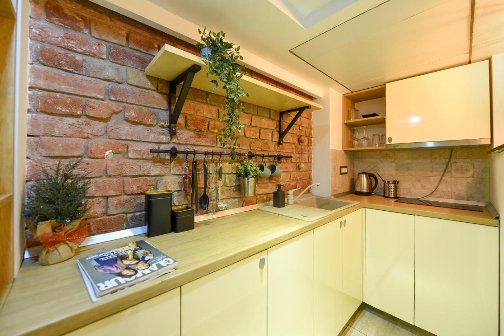 Comfort - Duplex-style On Regina Elisabeta Apartment Bucharest