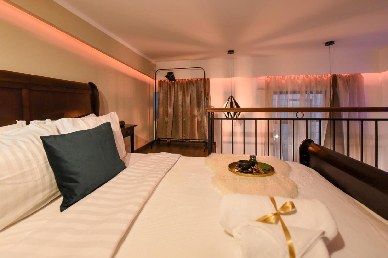 Comfort - Duplex-style On Regina Elisabeta * Bucharest