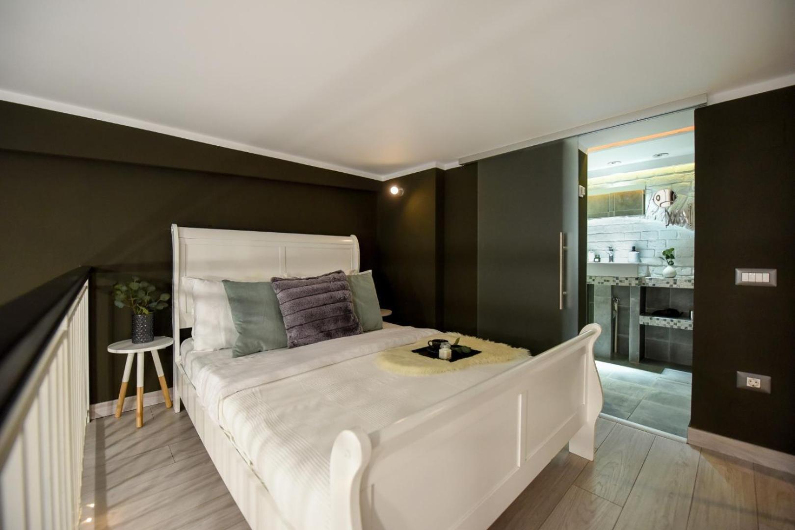 Comfort - Duplex-style On Regina Elisabeta Apartment Bucharest